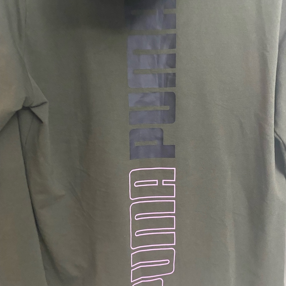 Army color Puma workout jacket - Picture 4 of 5